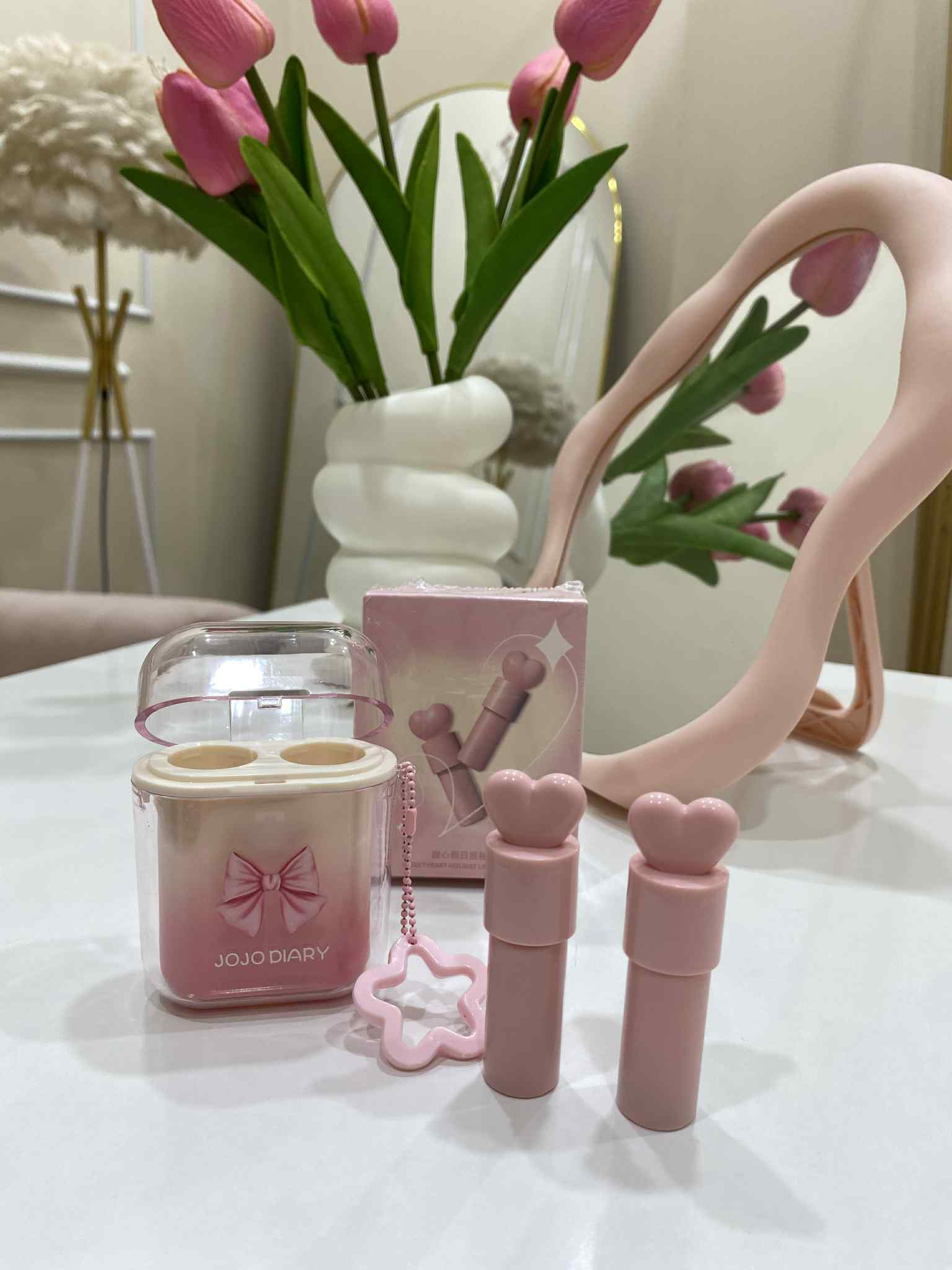 ENSEMBLE DE VERNIS À LÈVRES