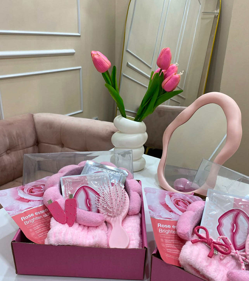 Girly Box Pink